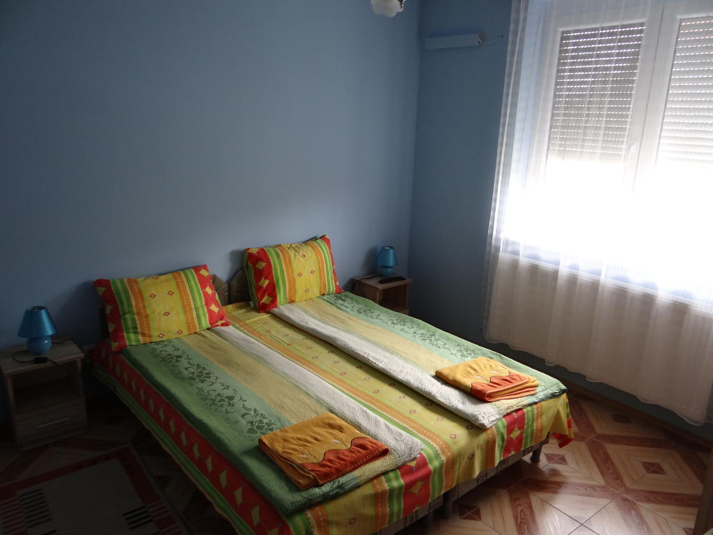 Marinica Apartman Hajdúszoboszló Exteriör bild