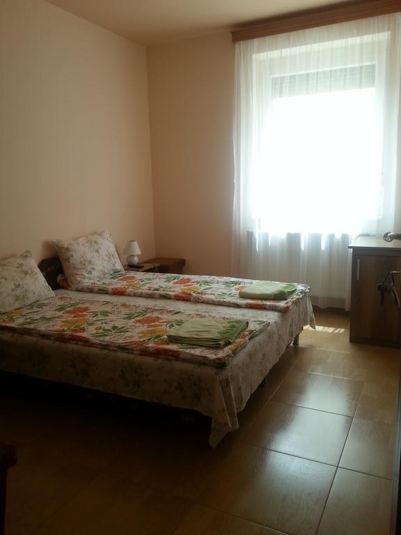 Marinica Apartman Hajdúszoboszló Exteriör bild