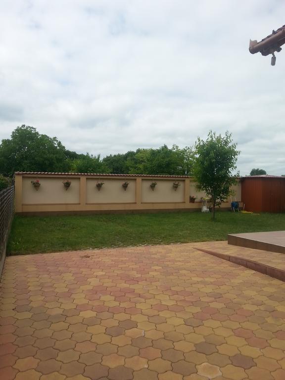 Marinica Apartman Hajdúszoboszló Exteriör bild